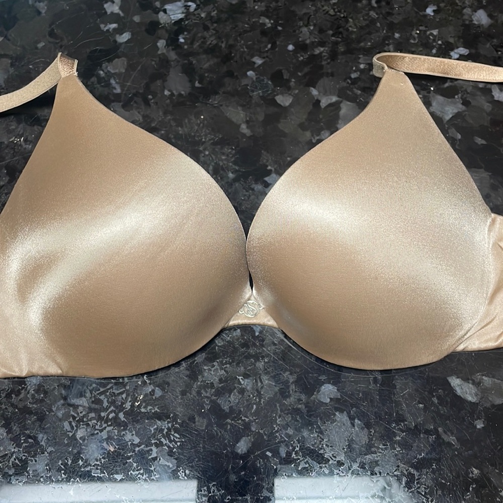 Victorias Secret So Obsessed Bra